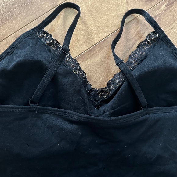 Black padded cami - Picture 2 of 5